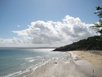 Beach_Carbis_bay.jpg