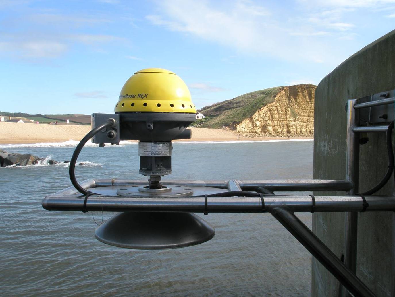 Fugro RCMP contract wave radar sensor