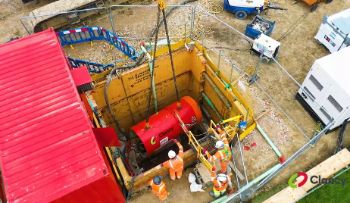 Lowering_a_tunnel_boring_machine_into_place.jpg