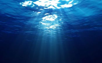 under_the_water_1.jpg